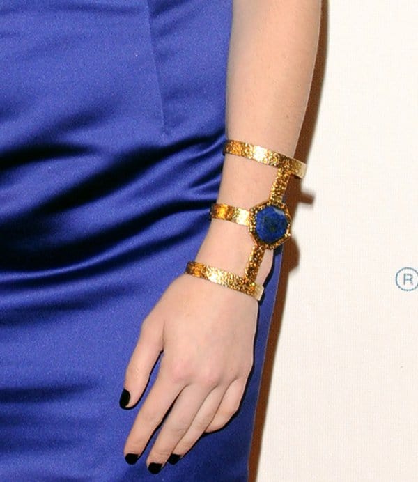 The pop of blue lapis against the 18k-gold-plated brass made Emma's cuff simply majestic and head-turning