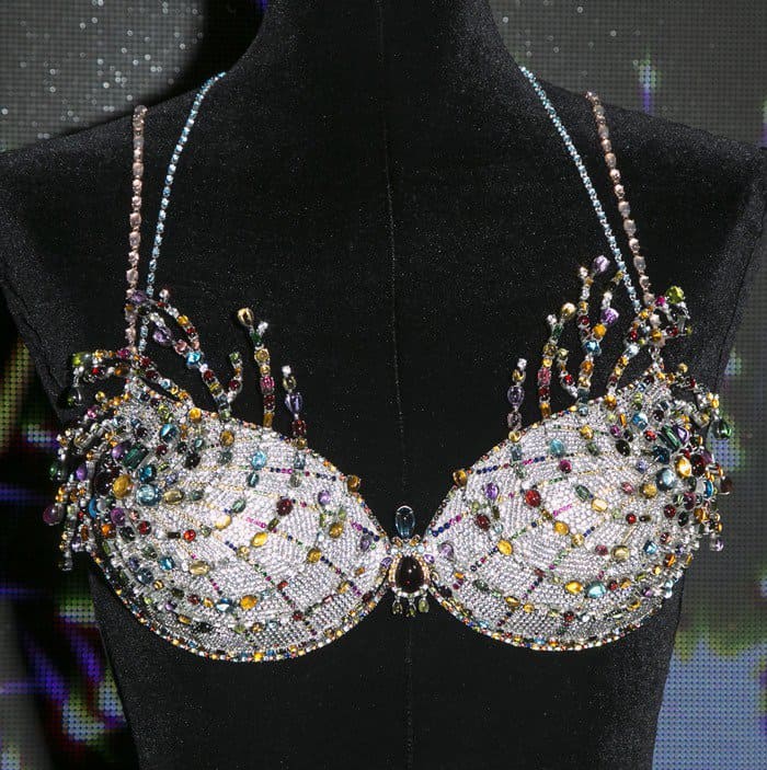 Pascal Mouawad designed the fireworks-inspired Fantasy Bra in 2015