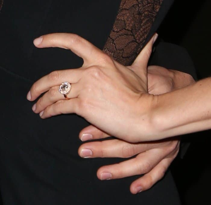 Alison Brie's vintage engagement ring